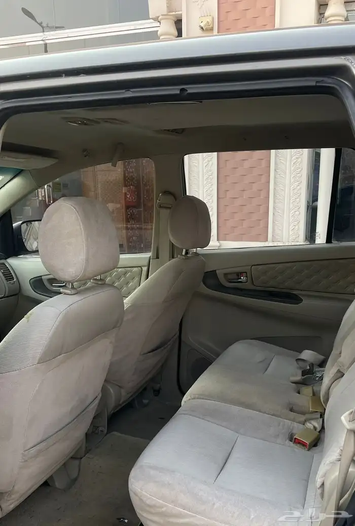 تويوتا أنوفا 2011 3