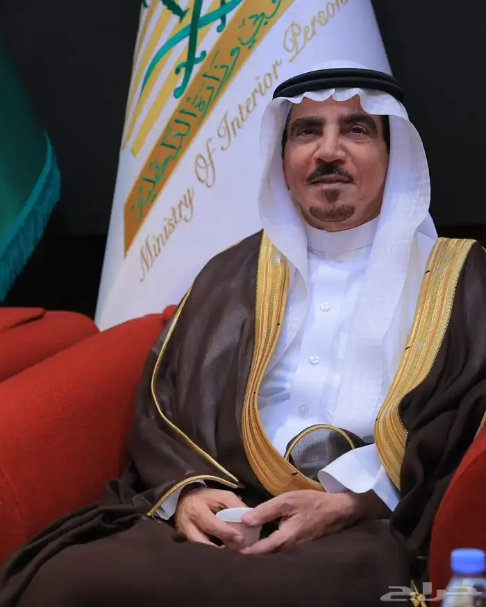 تصوير مناسبات وشركات ومؤتمرات   . 11