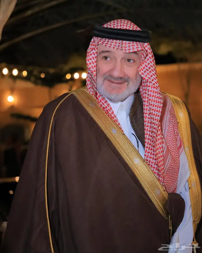 مصور زواجات وشركات  . 20