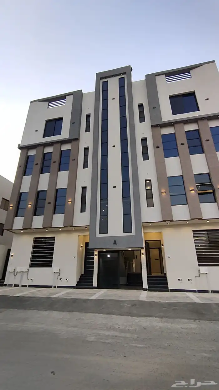 للبيع شقق علويه موقع مميز واسعار مناسبة 27