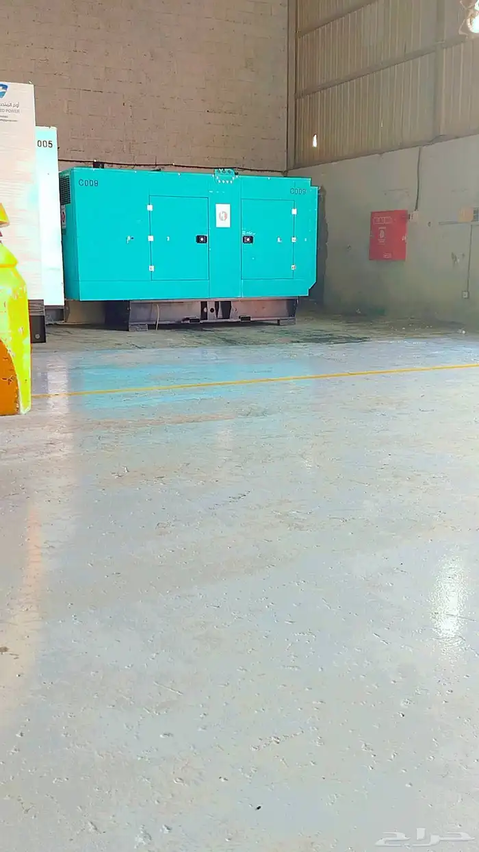 بيع  وايجار المولدات الكهربائية الحديثة والتورلايت 4