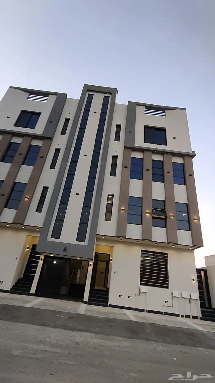 للبيع شقق علويه موقع مميز واسعار مناسبة 28