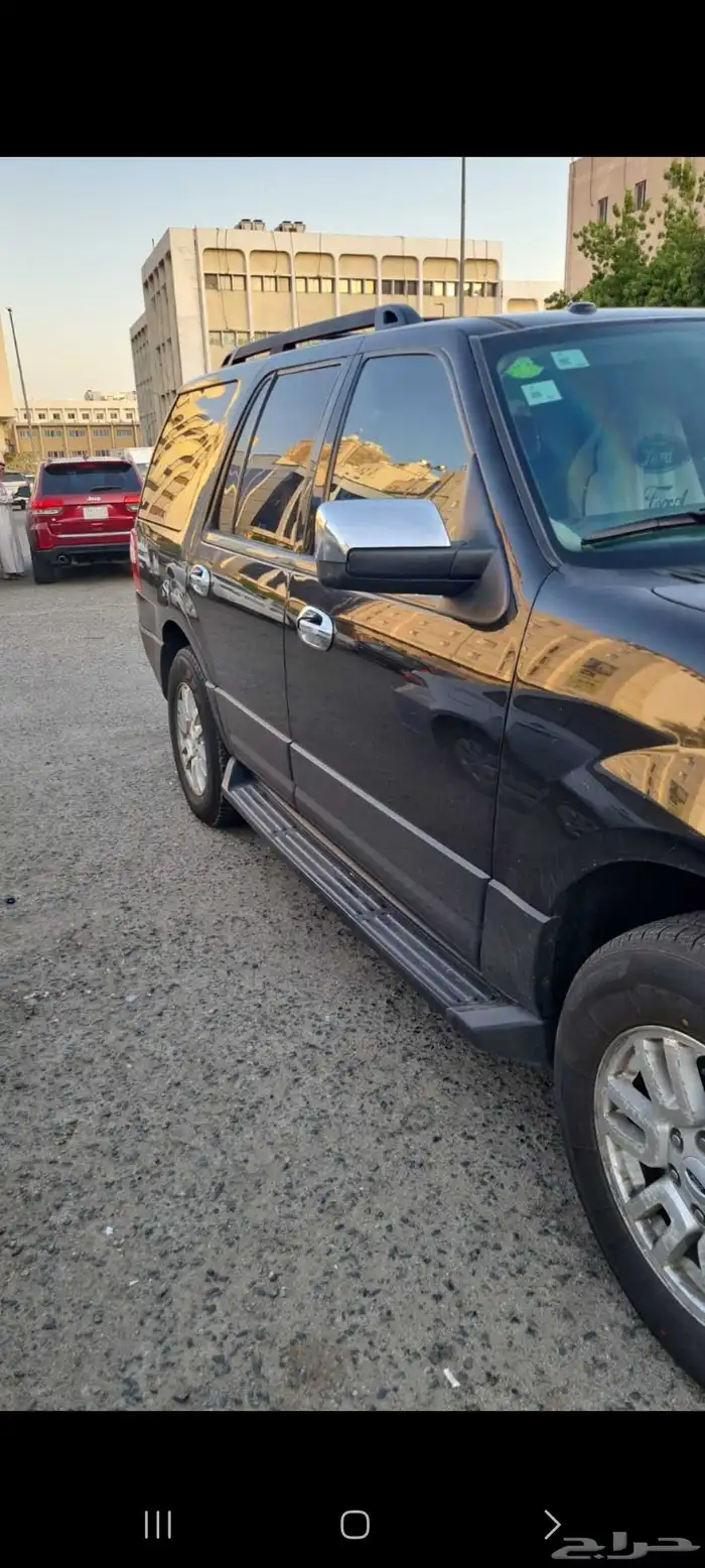 اكسبديشن 2013 للبدل ب كرايسلر 2