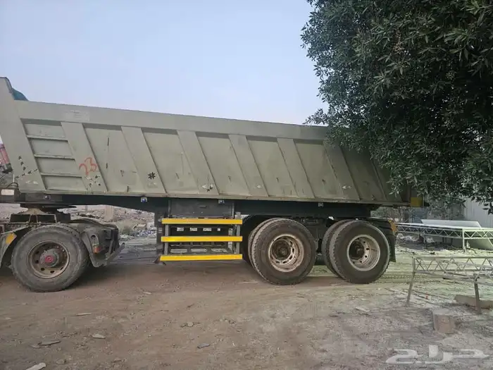 سوق تريلاه او قلاب او ويت متوجد في المدينة المنورة 0