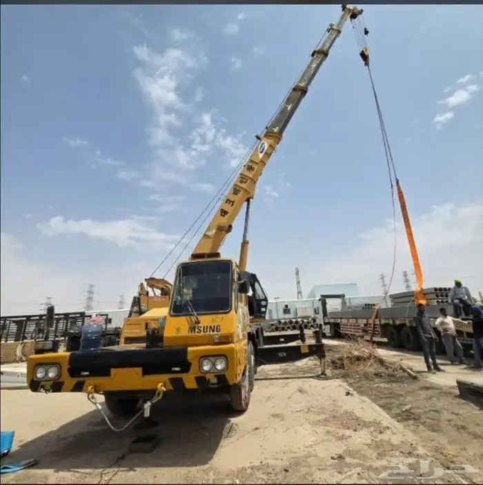 تاجير رافعات كرين مان لفت سيزر لفت دينه ونش بوم تراك كريتات 13