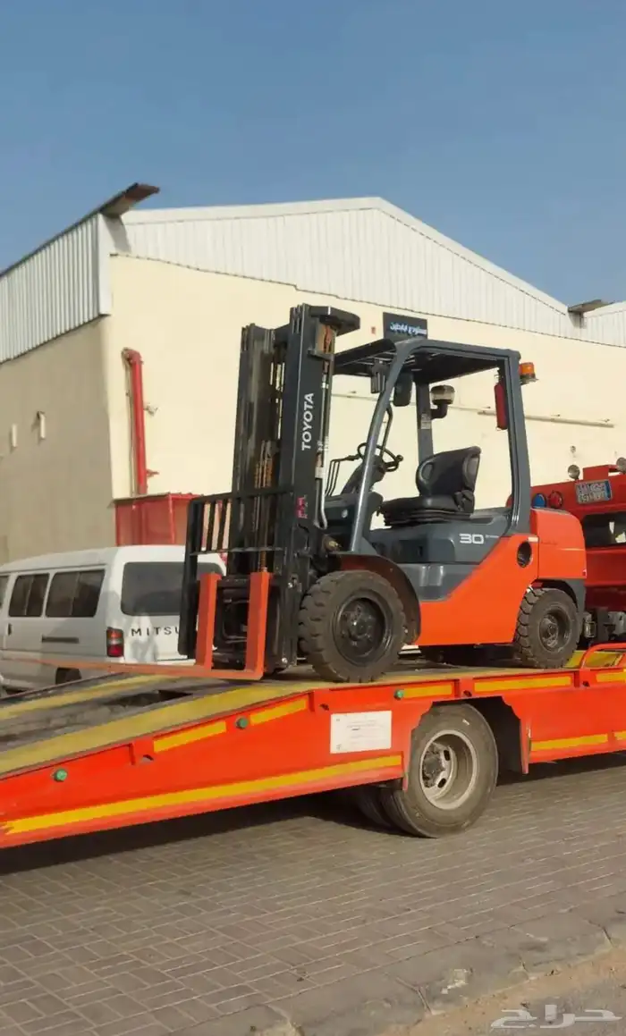 رافعه شوكيه فوركلفت سيزرلفت للايجار الشهري Forklift 1