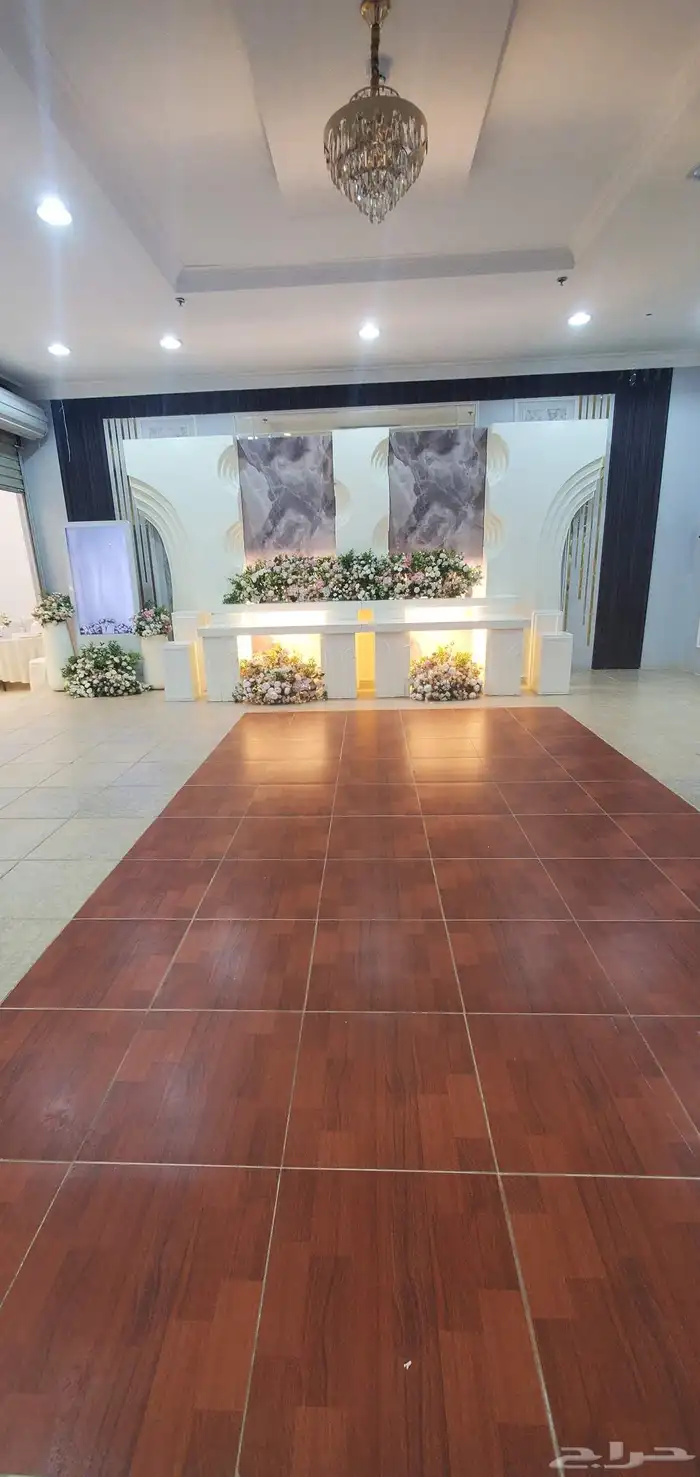 طاوله إستقبال شكل جديد للحجز والاستفسار يرجي التواصل وتس 053 0