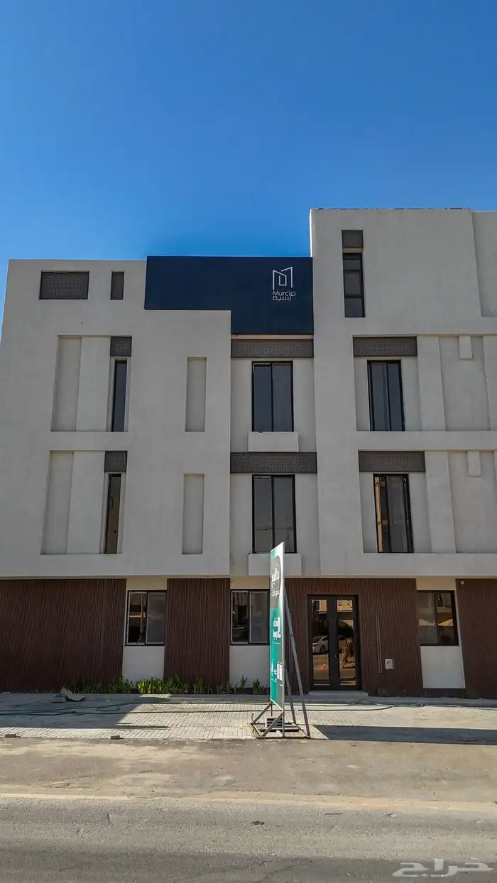 شقة فاخرة للبيع في الرياض حي القيروان 0