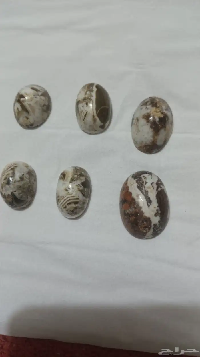فصوص احجار كريمة من السعودية للبيع والسعر علا حسب الكمية 0