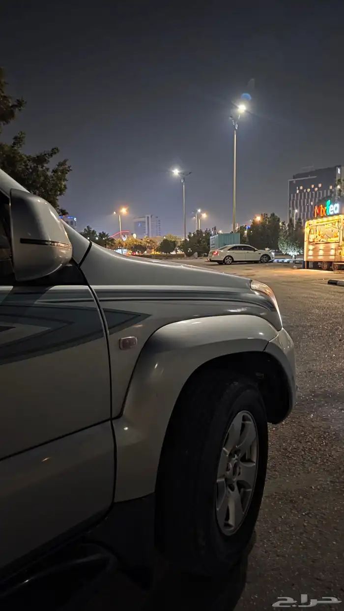 تويوتا برادو مستخدم نظيف ممشى 200 1