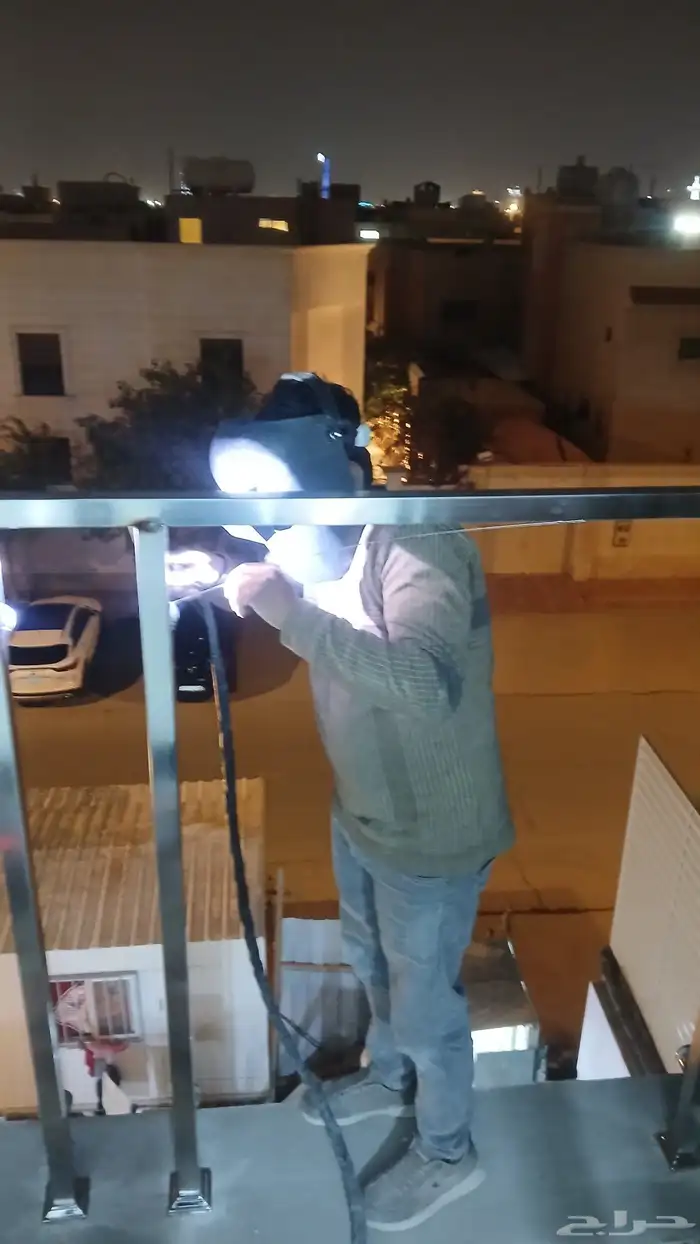 درابزين زجاجي  درابزين حديدي  واجهة زجاجية  جميع أعمال الز 8