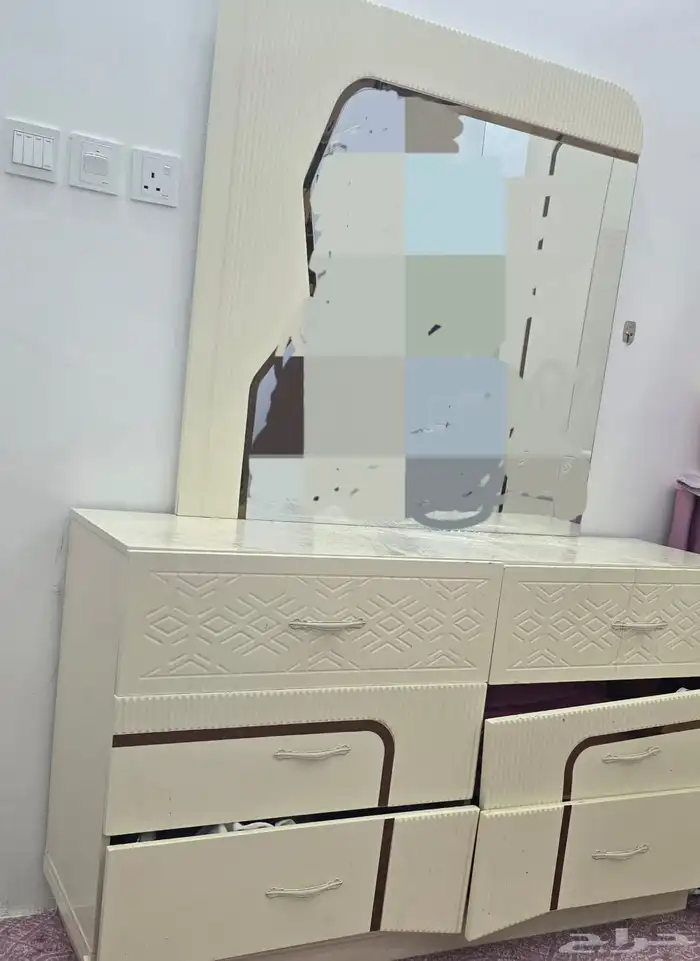 اغراض للبيع 0