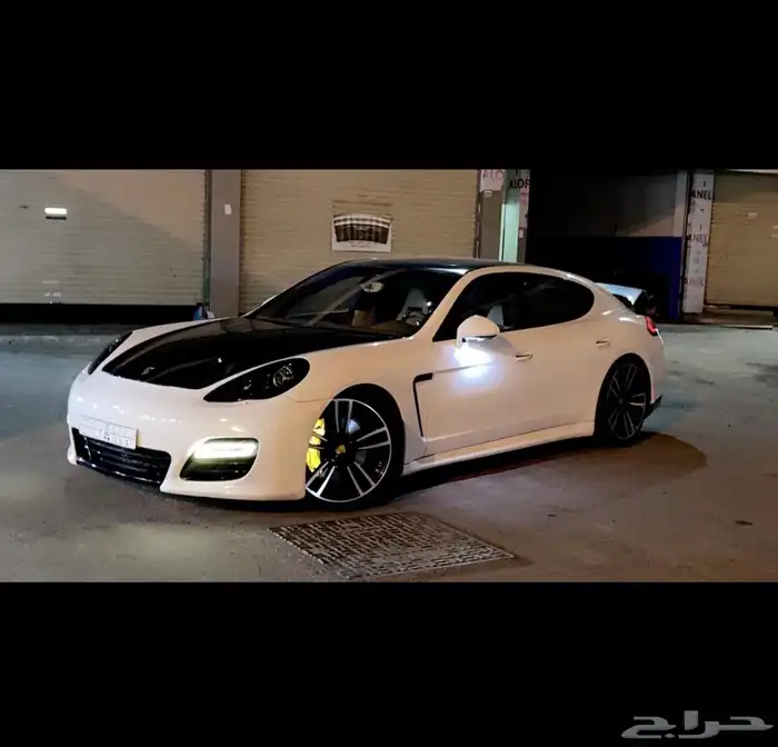 بورش باناميرا 0