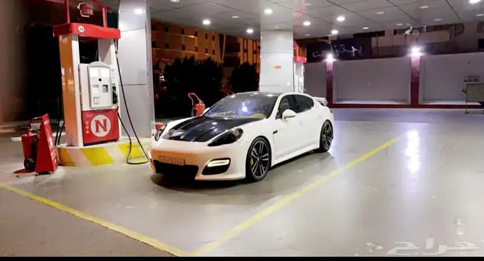 بورش باناميرا 1