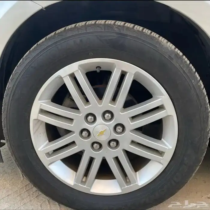 سيارة شيفروليه ترافيرس 5