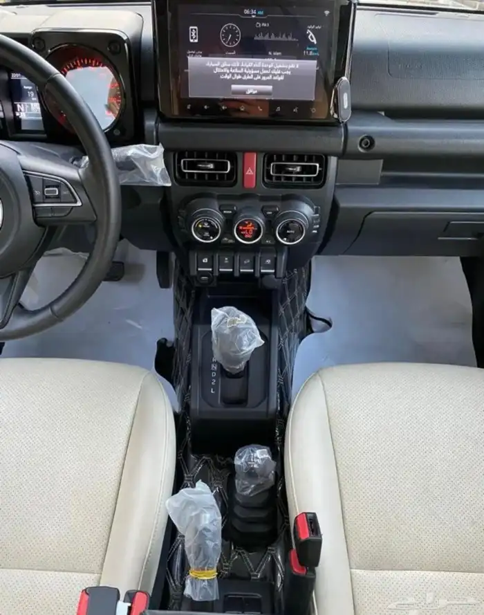 سيزوكي جمني2025 12