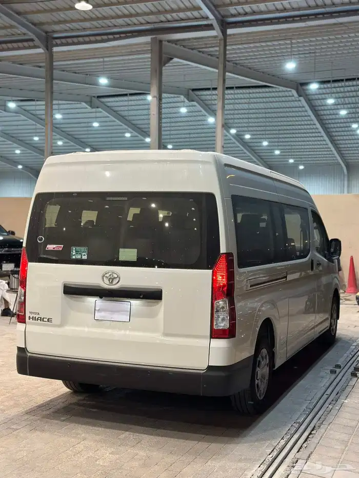 تويوتا هايس 13 راكب ديزل موديل 2026 جير اتوماتيك 3