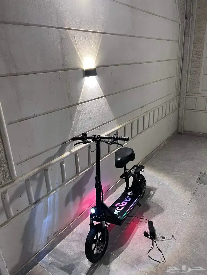 سكوتر ابو سله الكبير نضيف شرطط 6