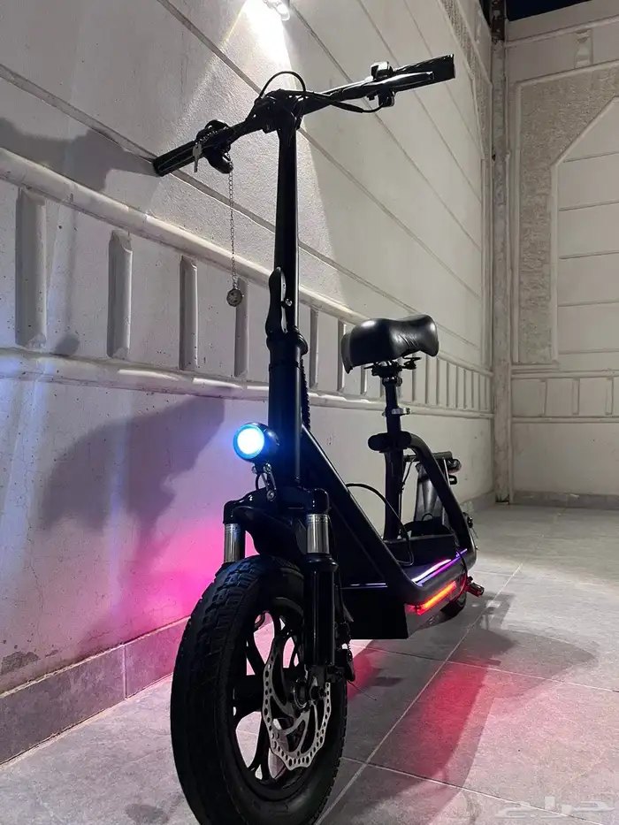 سكوتر ابو سله الكبير نضيف شرطط 0