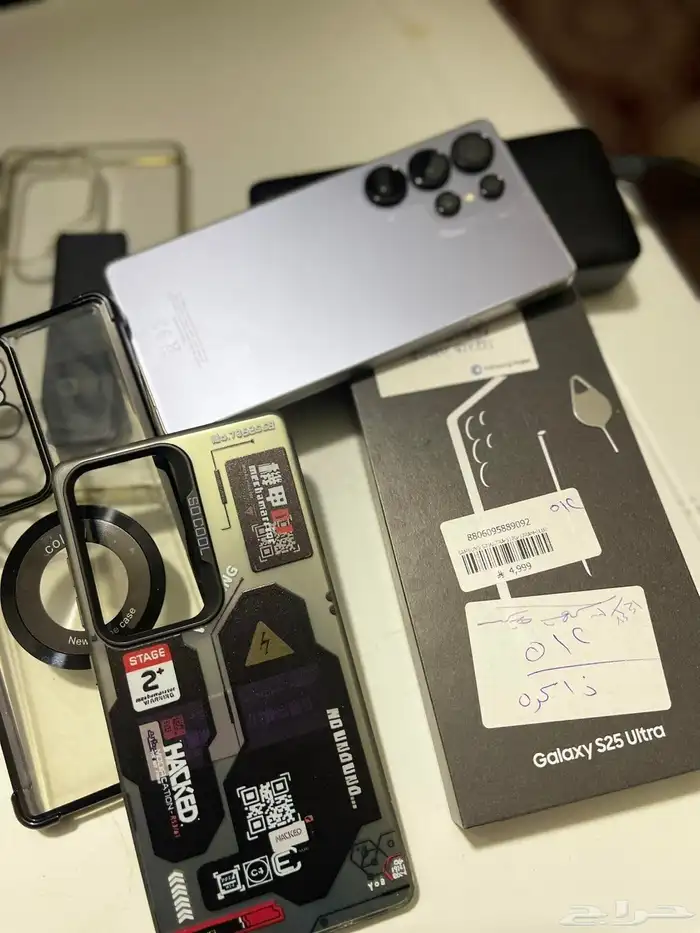 جلكسي التراء s25 شبه جديد 5