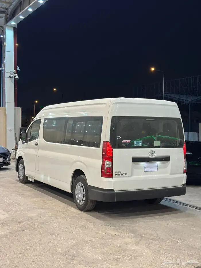 تويوتا هايس 13 راكب ديزل موديل 2026 جير اتوماتيك 4