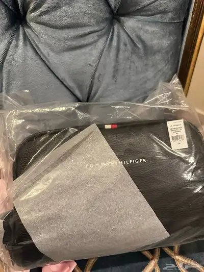 شنطه ماركه تومي هيلفقر index