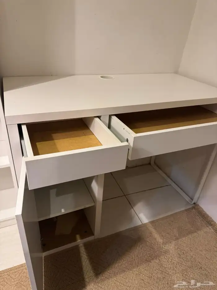 مكتب وكرسي 0