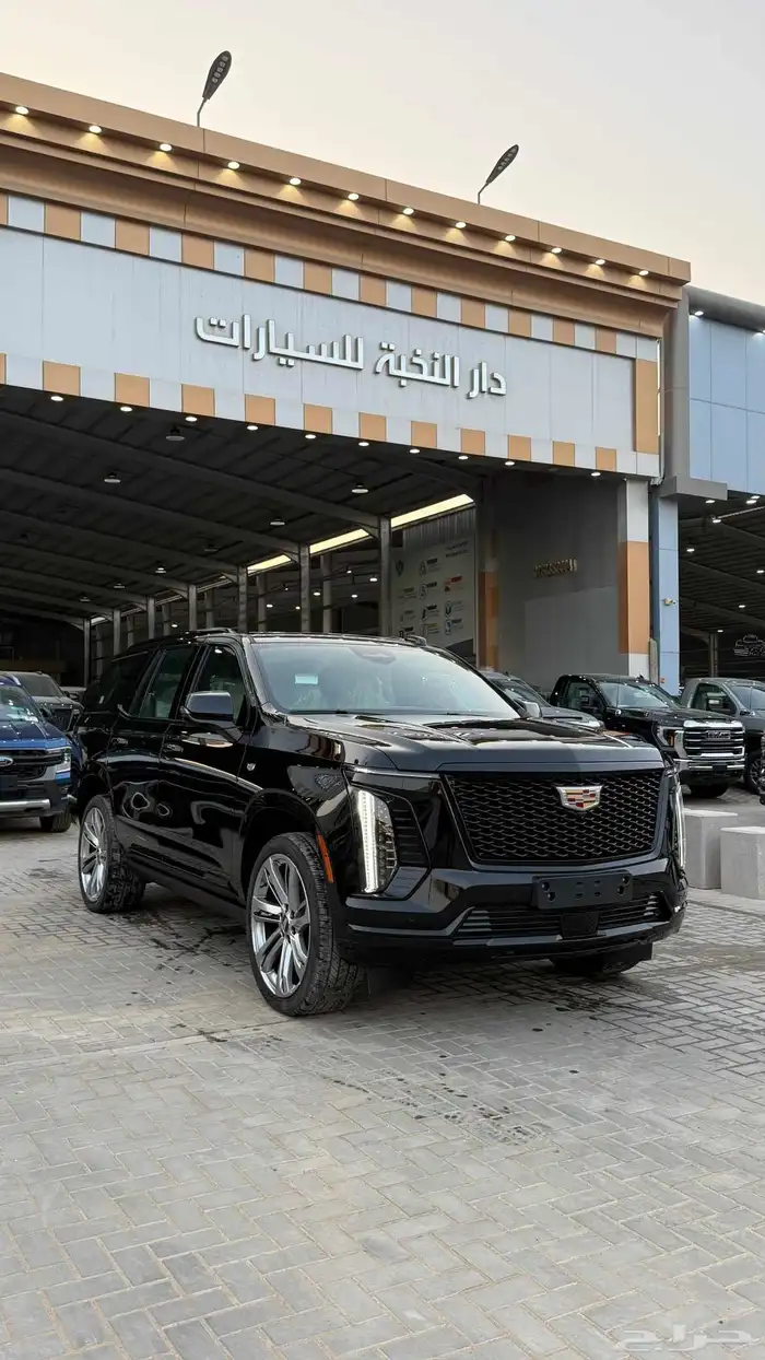 كاديلاك اسكاليد لاكجري بلاتيوم سبورت اعلي فئه2025 كاش وبنوك 1