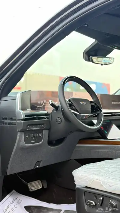 كاديلاك اسكاليد لاكجري بلاتيوم سبورت اعلي فئه2025 كاش وبنوك index