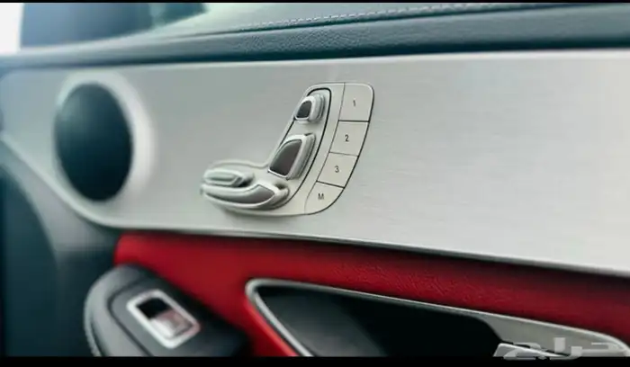 مرسيدس c200 2020 7