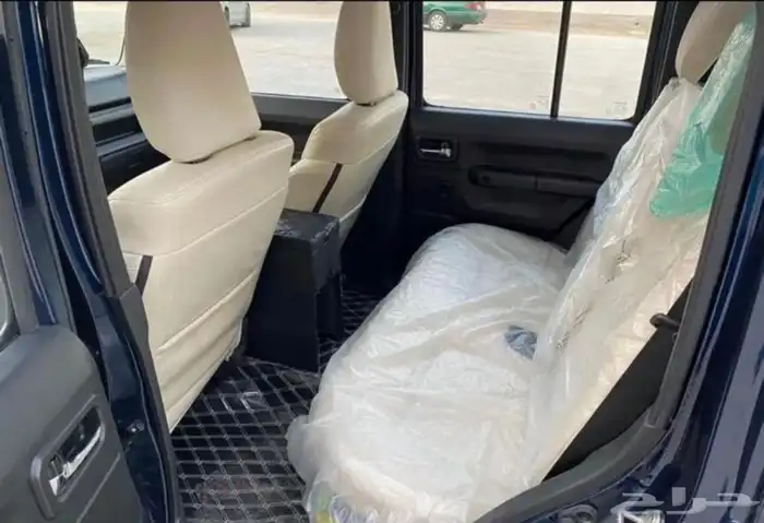 سيزوكي جمني2025 11