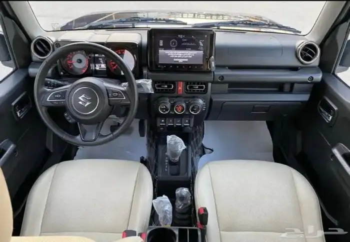 سيزوكي جمني2025 9