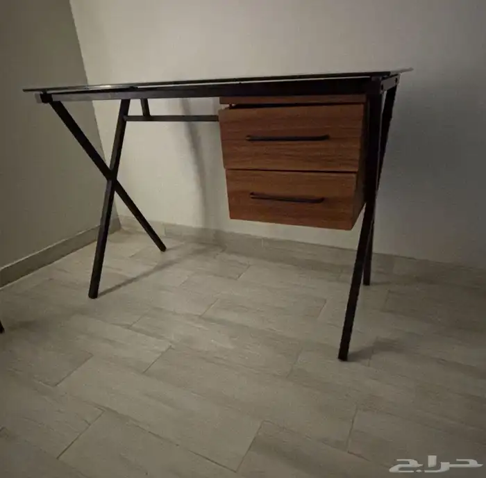 مكتب نظيف جديد قزاز اسود 3