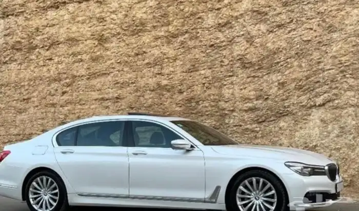 بي ام دبليو 730 2016 بحالة الوكالة 6