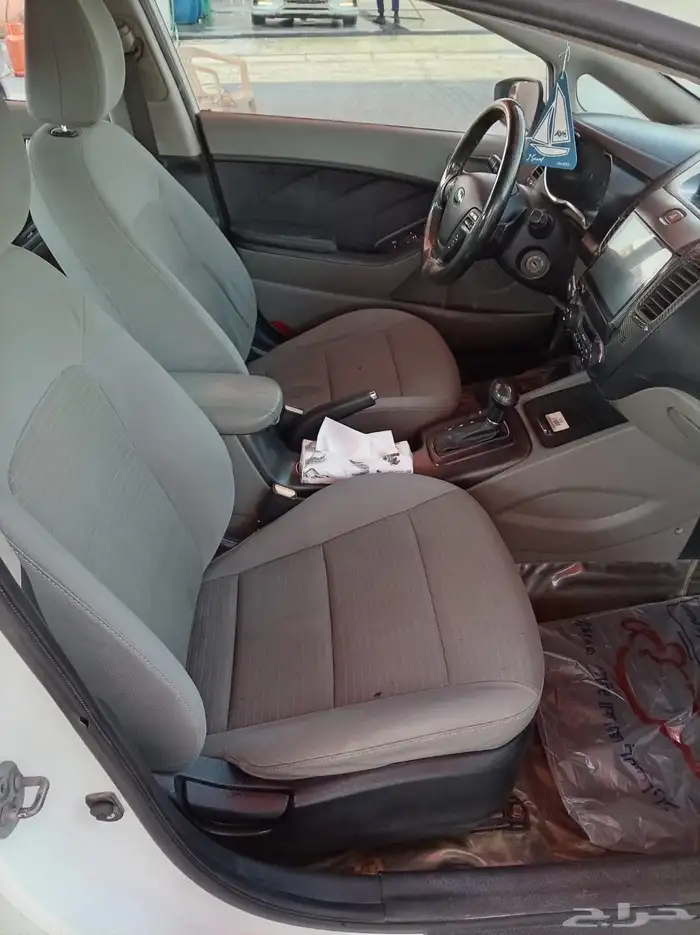 كيا سيراتو 2014 نص فل مالك أول 3