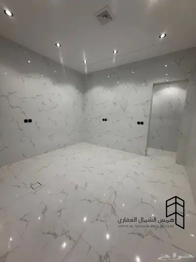 للبيع شقه ارضيه حي المصيف مدخل سياره وخاص index