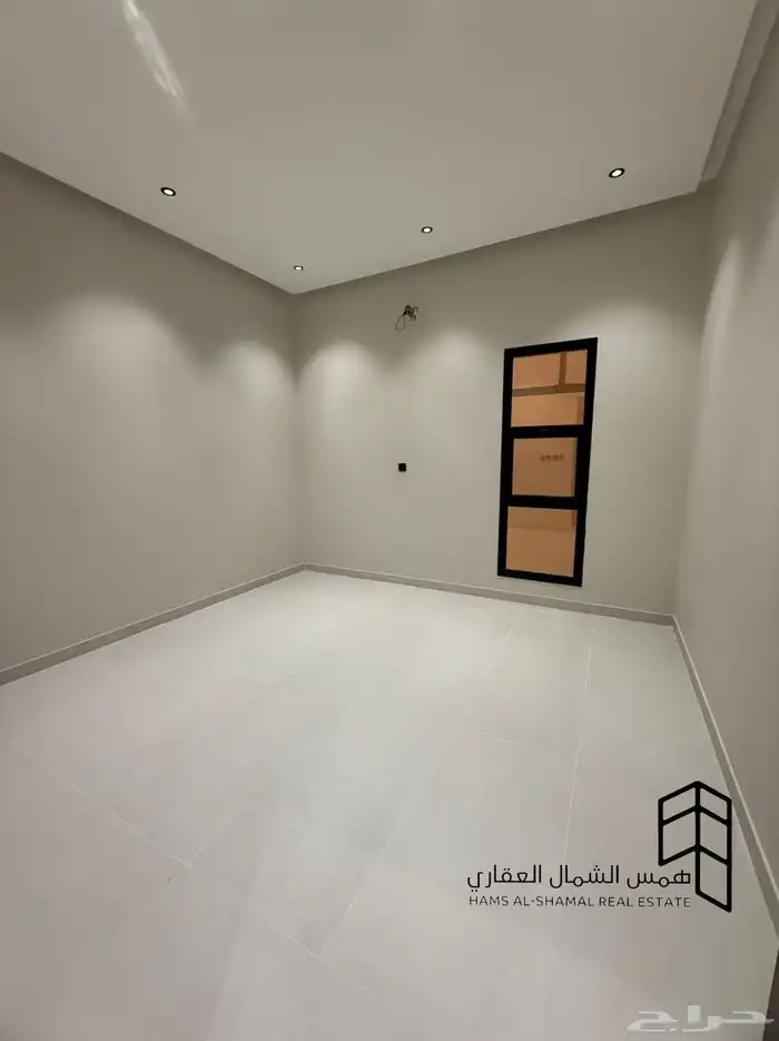 للبيع شقه ارضيه حي المصيف مدخل سياره وخاص 9