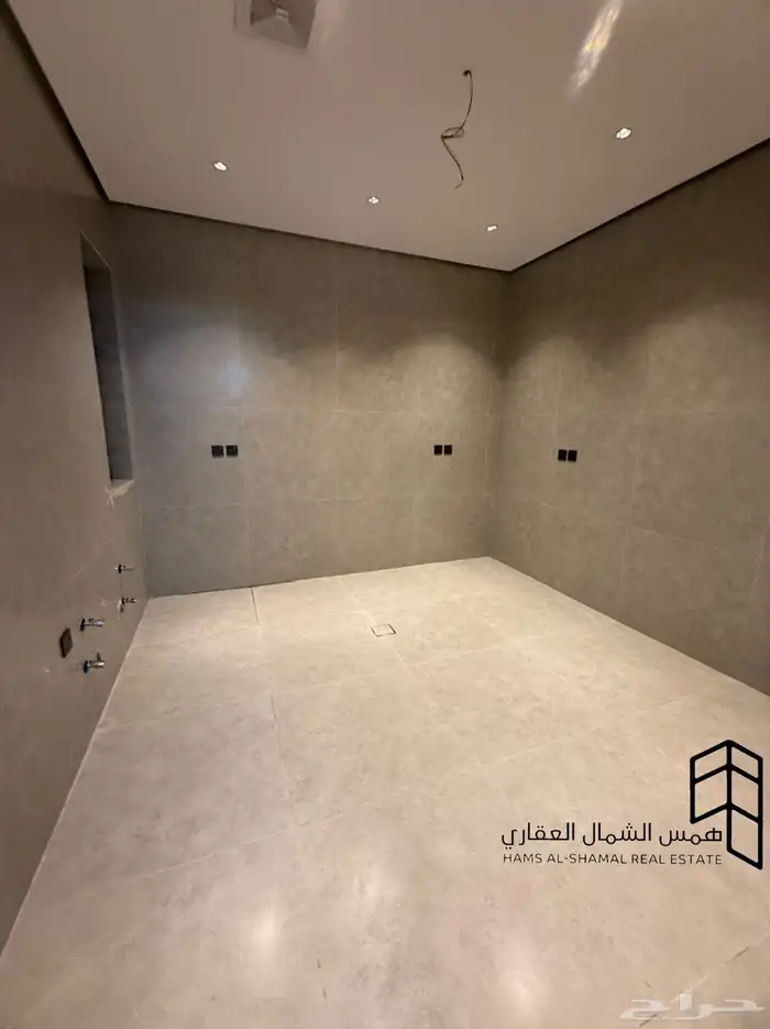 للبيع شقق تمليك دور ثاني حي الاخضر 6