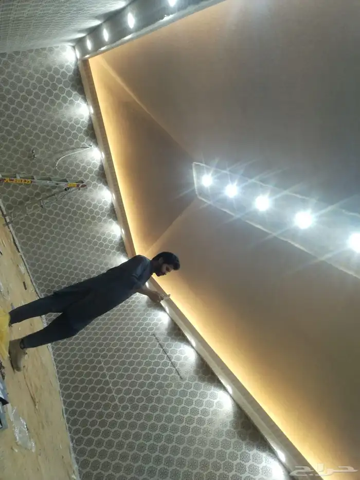 خيام مظلات تلبيس داخلي وخارجي وكرفان 2