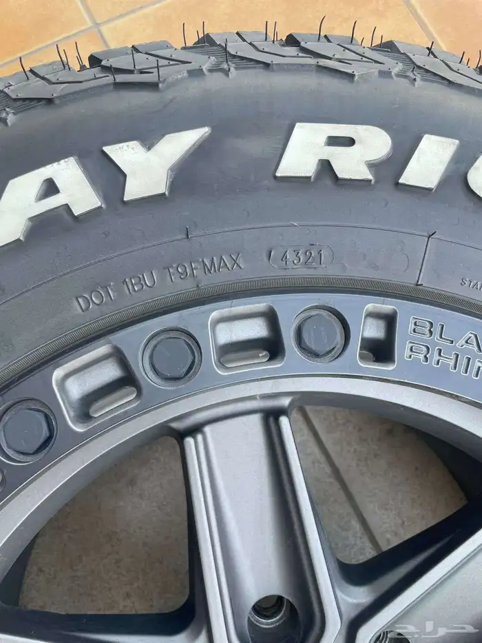 جنوط فورد F150 مقاس 17 نظيفة جدا 3