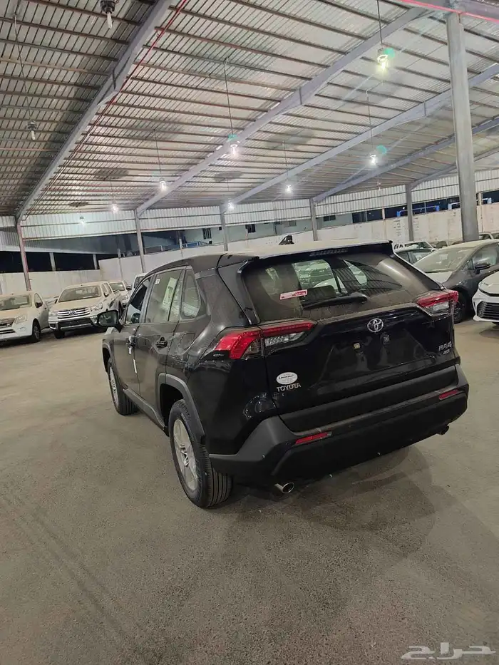 راف فور بنزين 4 4موديل 2025 8