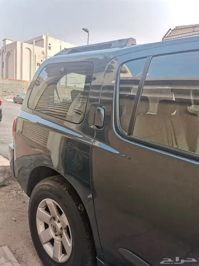 نيسان ارمادا. 2007 10