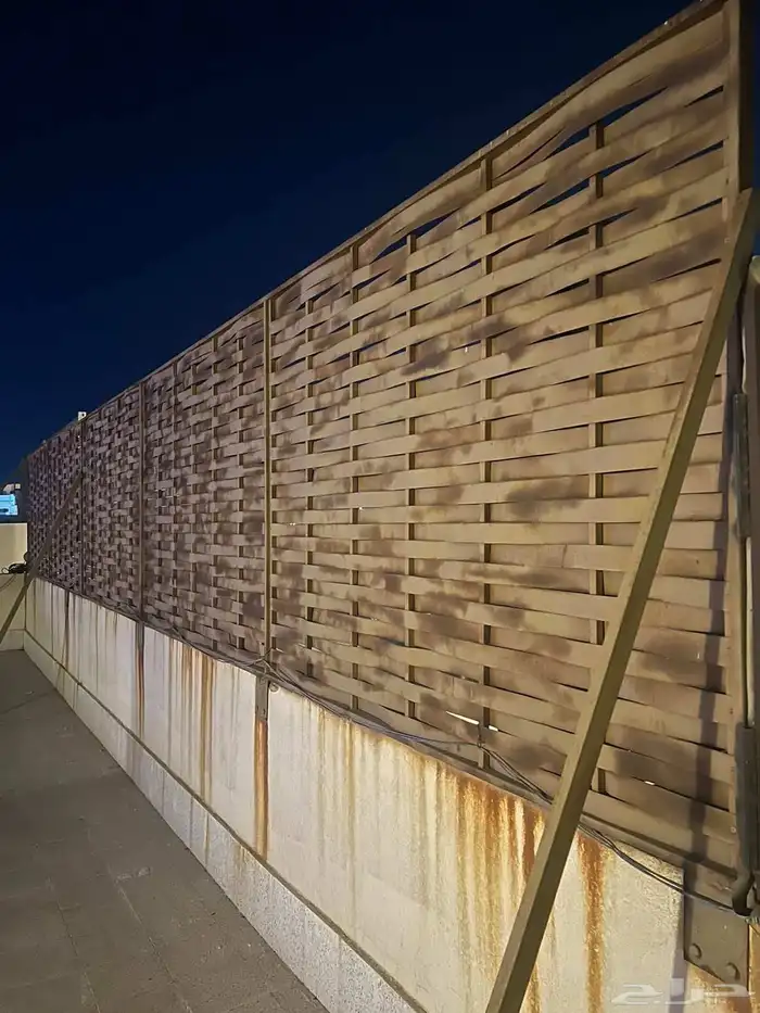 للبيع حديد ساتر 1