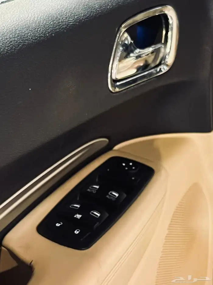 دودج درانجو 2015 V6 بحاله ممتازه ماشاء الله 7