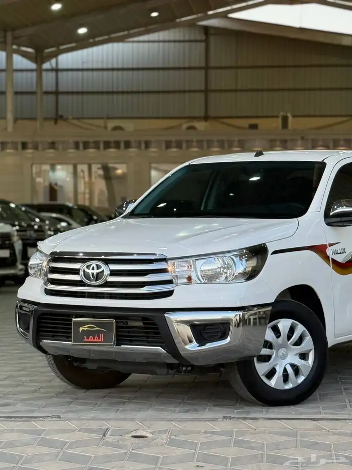 هايلوكس - 2025 - GLS - بسعر 107 الف 2