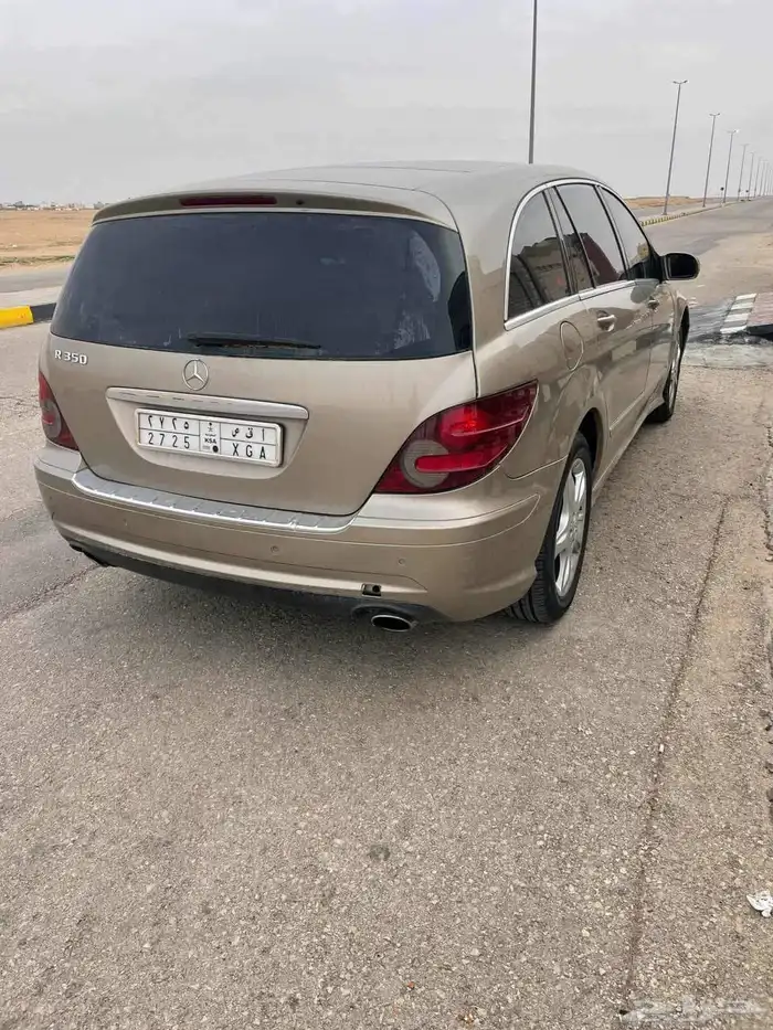 سياره مرسيدس 2009 r350 السياره محتاجه فقط رأس ماكيه. 6