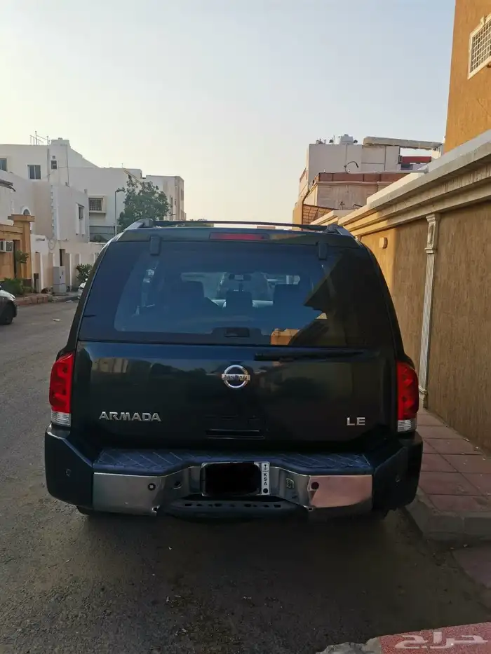 نيسان ارمادا. 2007 11