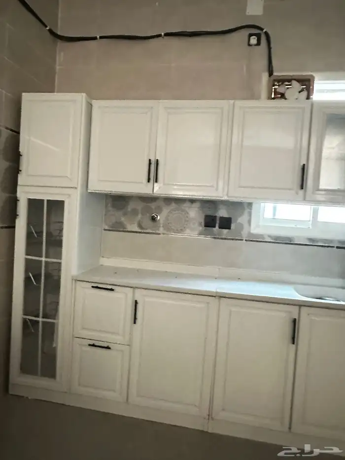 للبيع دولاب مطبخ ومكيفات 6