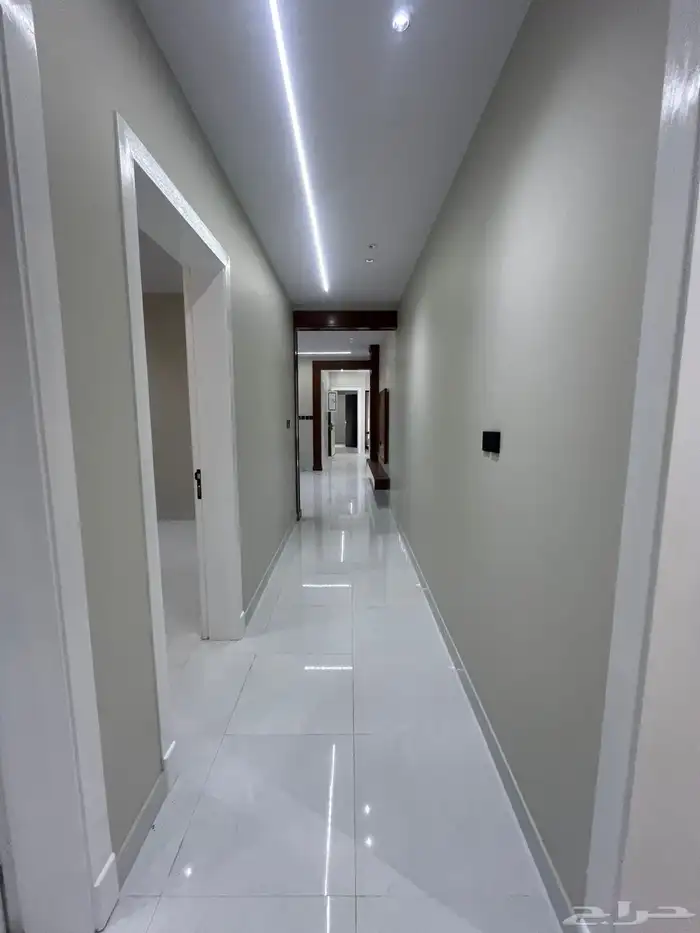 للبيع شقه دور ثاني الشفا مدخل خاص 2