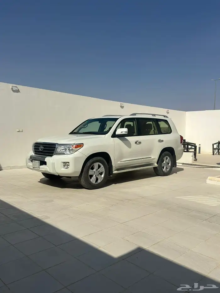 لاندكروزر 2013 شرط البدي والمحركات 0